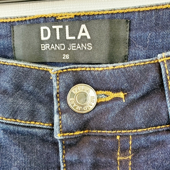 NWT DTLA Brand Dark Wash Skinny Jean size 26 - Picture 6 of 7